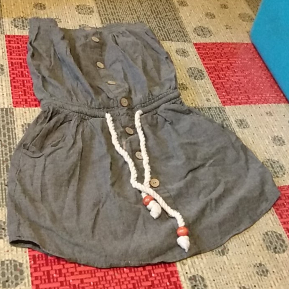Strapless dress